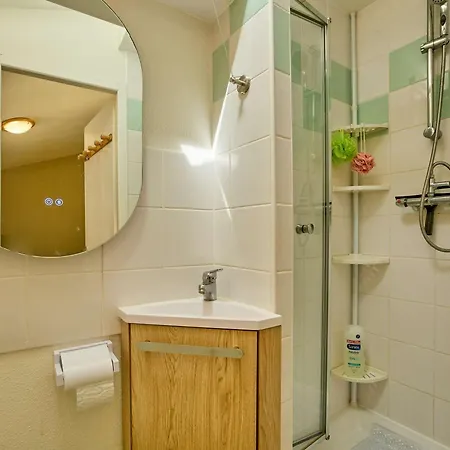 Duplex Avec Piscine Commune, Jardin Prive Et Wifi